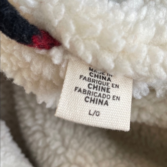 Levi's Sherpa Wool Blend Trucker Jacket in a red and black buffalo plaid pattern - Picture 8 of 10